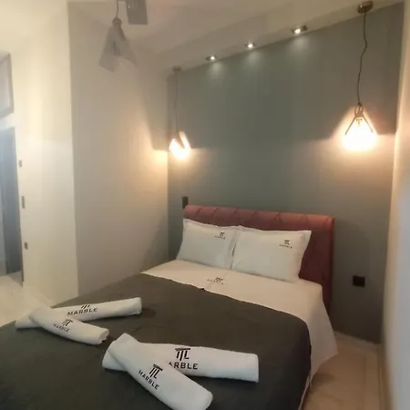 Διαμέρισμα Marble Luxury Residences